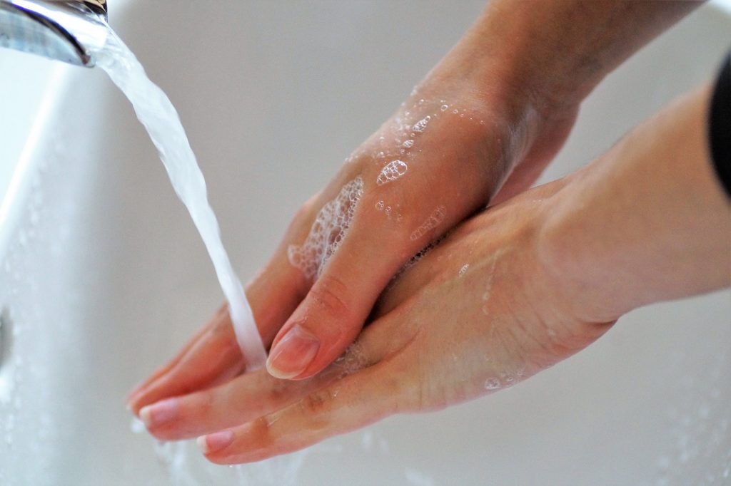 La importancia de lavarse las manos y cómo hacerlo