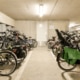 ¿Es posible aparcar bicis en plazas de garaje de la comunidad?