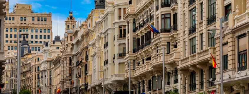 Seguros para comunidades de vecinos en edificios históricos